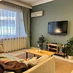 Elegant And Cozy 2br With Balcony Near Taksim * Istanbul