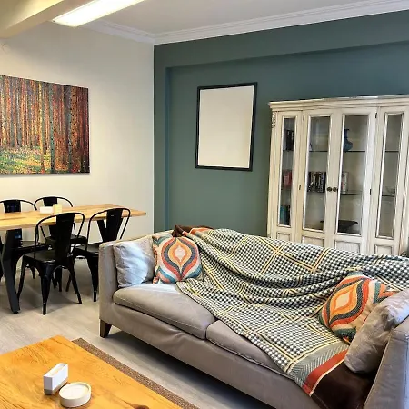 Elegant And Cozy 2br With Balcony Near Taksim Apartment *