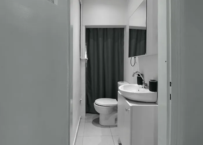 Appartamento Elegant And Cozy 2br With Balcony Near Taksim