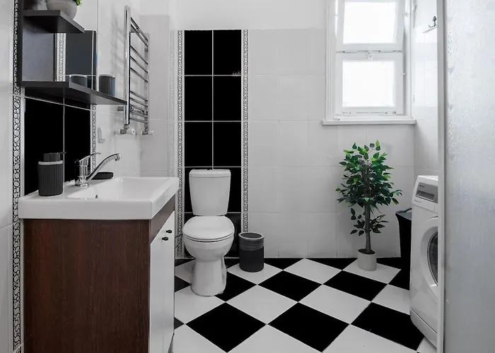 Elegant And Cozy 2br With Balcony Near Taksim *