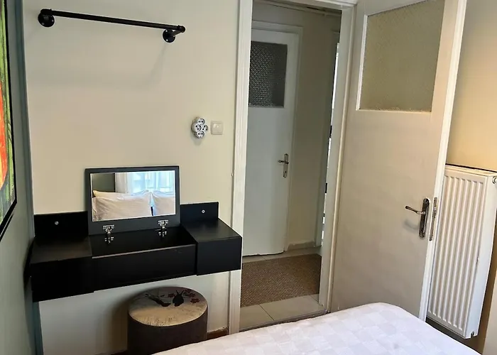 Elegant And Cozy 2br With Balcony Near Taksim Provincia di Istanbul