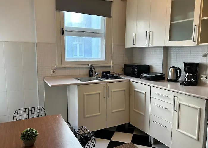 Elegant And Cozy 2br With Balcony Near Taksim Provincia di Istanbul